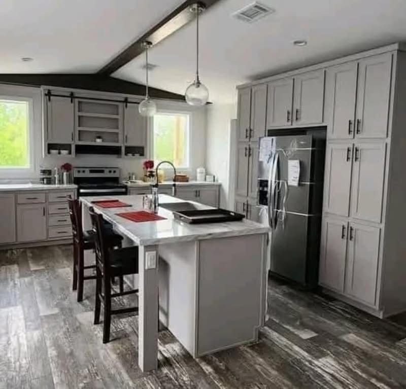 Double Wide - Image 9