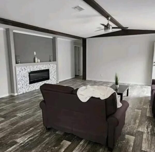Double Wide - Image 6
