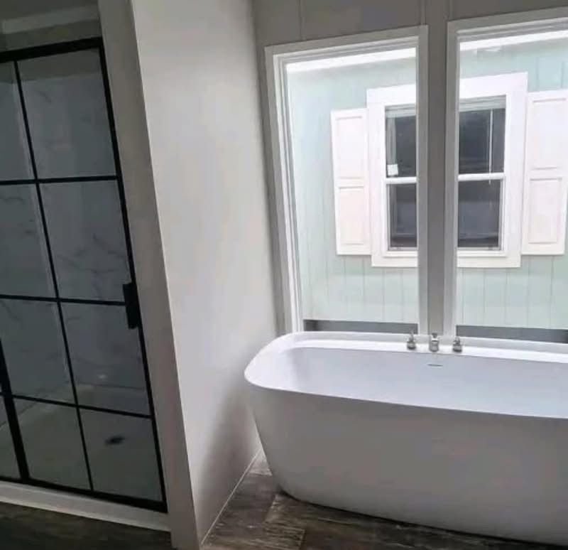 Double Wide - Image 4