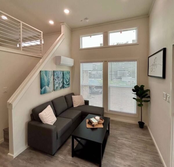 2 Bedroom 2 Bathroom Mobile Home — 950 sq ft - Image 4