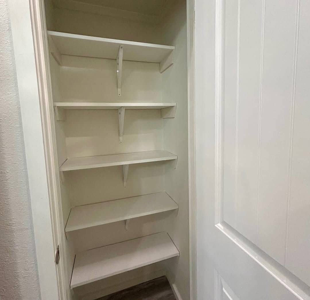 2 Bedroom 2 Bathroom Mobile Home — 950 sq ft - Image 11