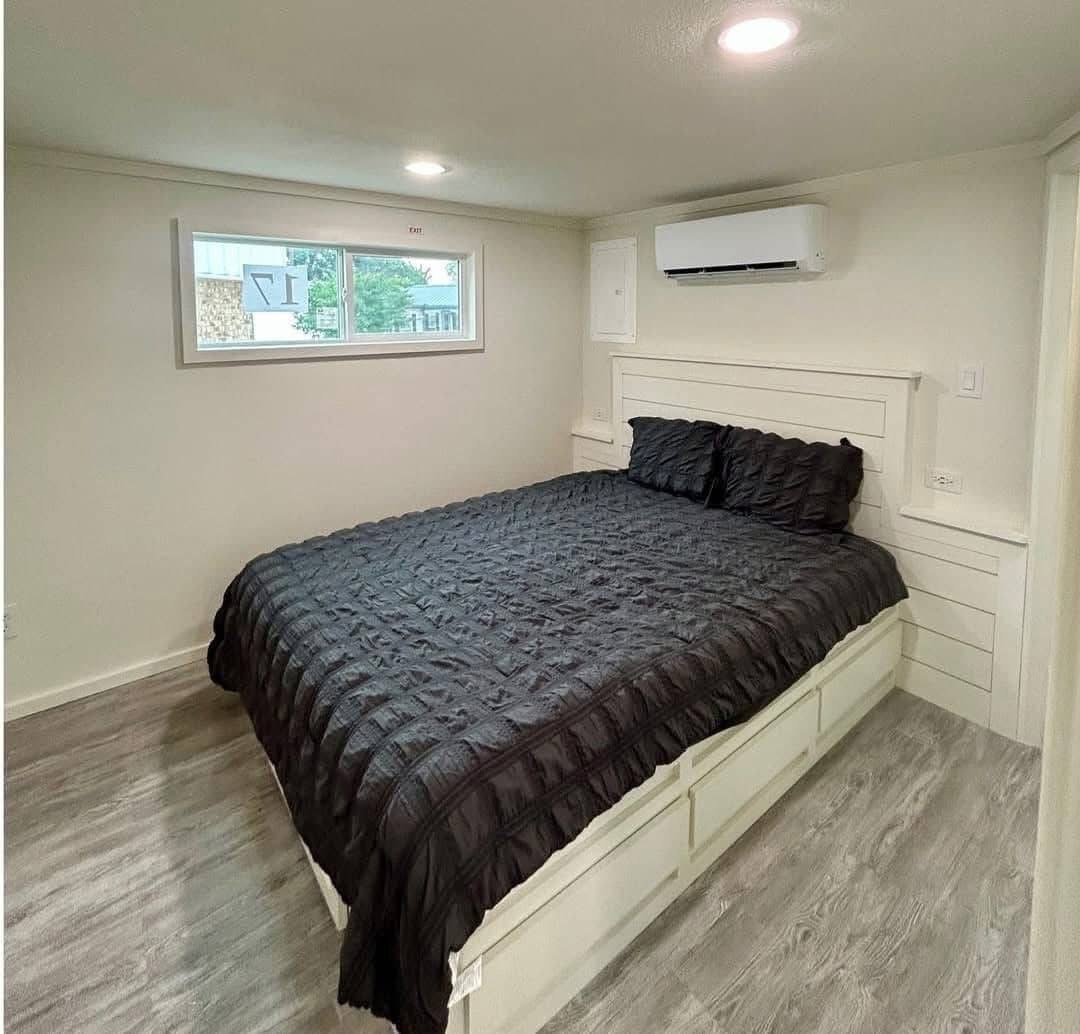 2 Bedroom 2 Bathroom Mobile Home — 950 sq ft - Image 8