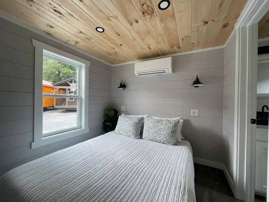 Athens Park Mode 2 bedrooms and 1.5 bathrooms - Image 13