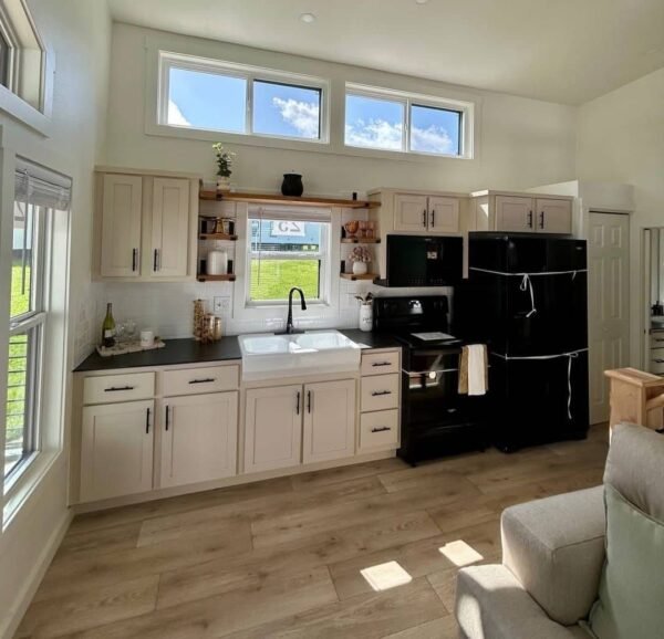 The Goshenite 3 bedroom 2 bathroom - Image 4
