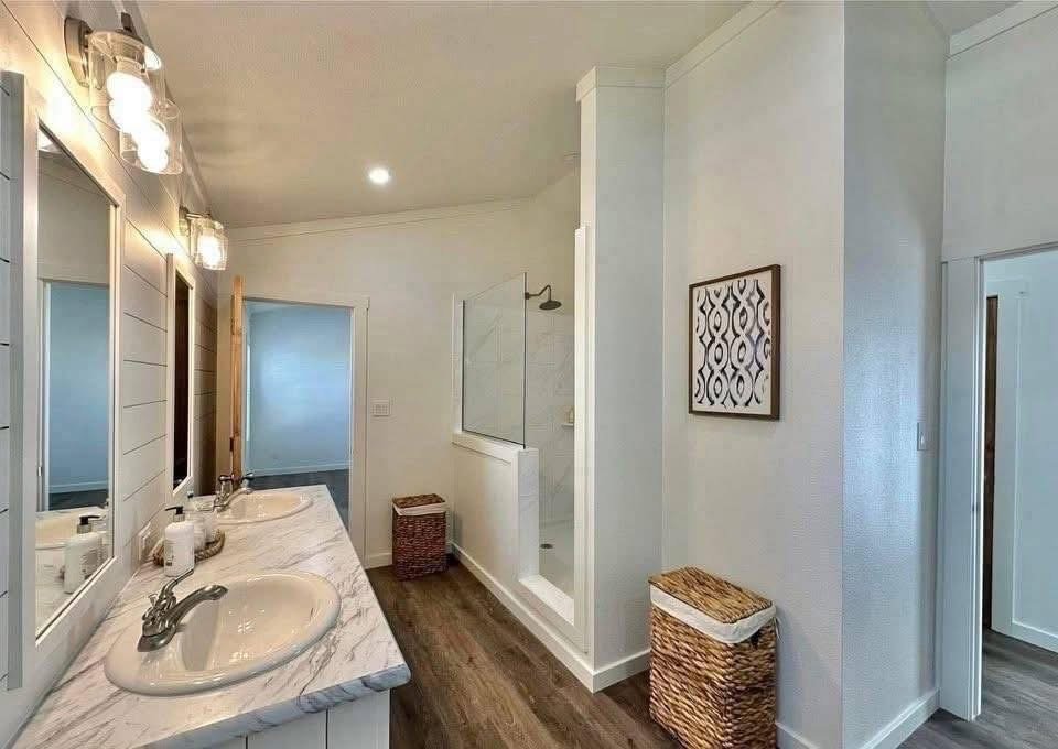 Platinum Model Home - Image 8