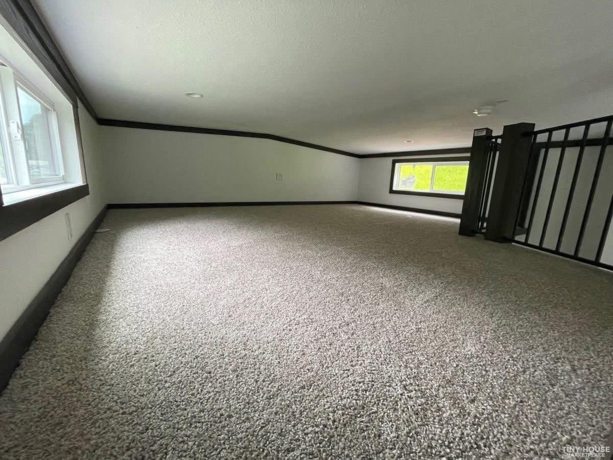 New 2024 Champion Park Model Home - Image 2