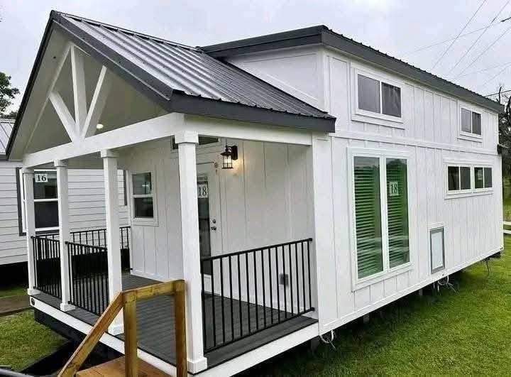 Farmhouse-style Premier - Image 2